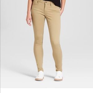 Khaki skinny pants